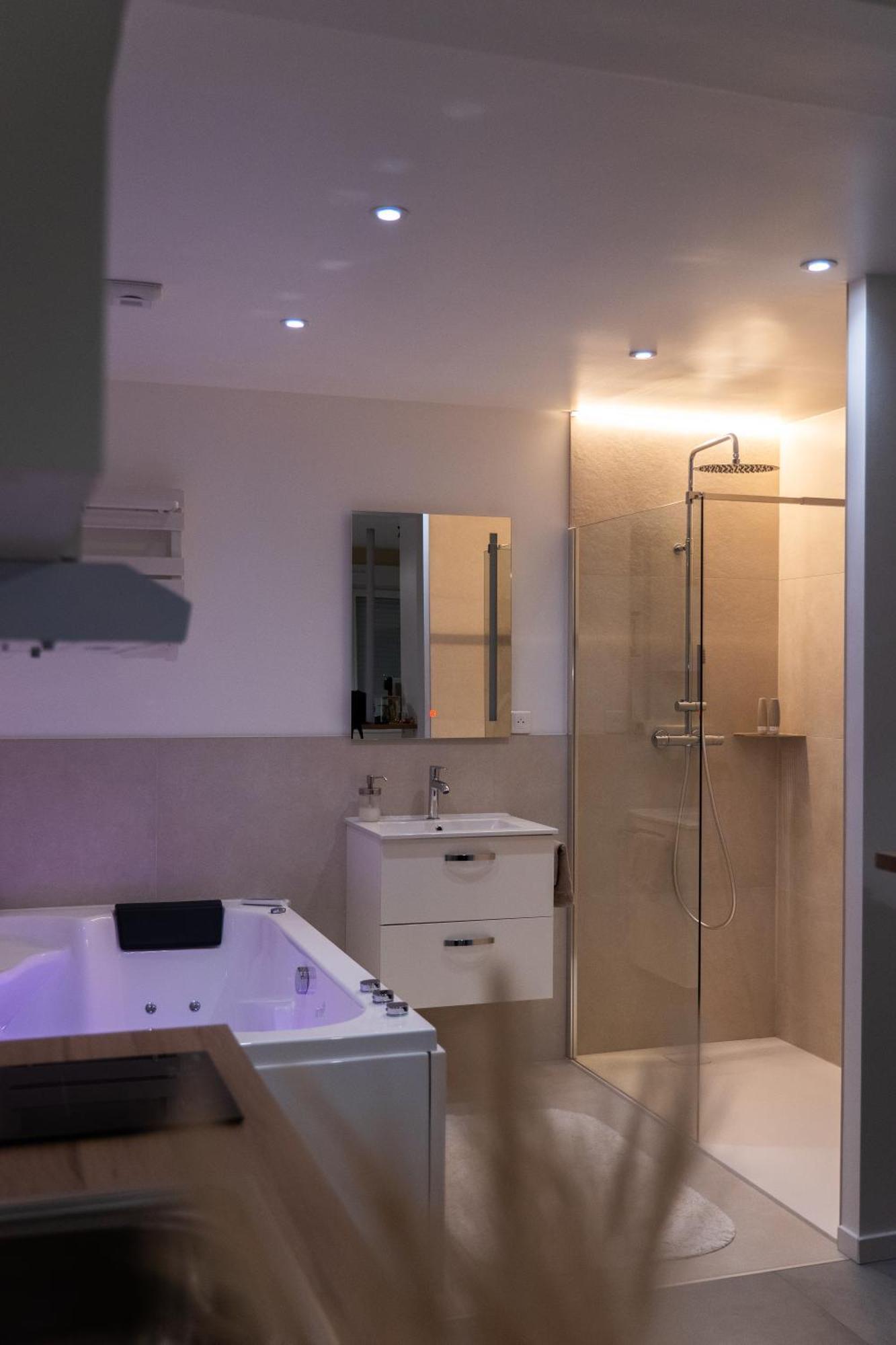Zen Et Romantique Room - Harmonie Moulins  Exterior photo